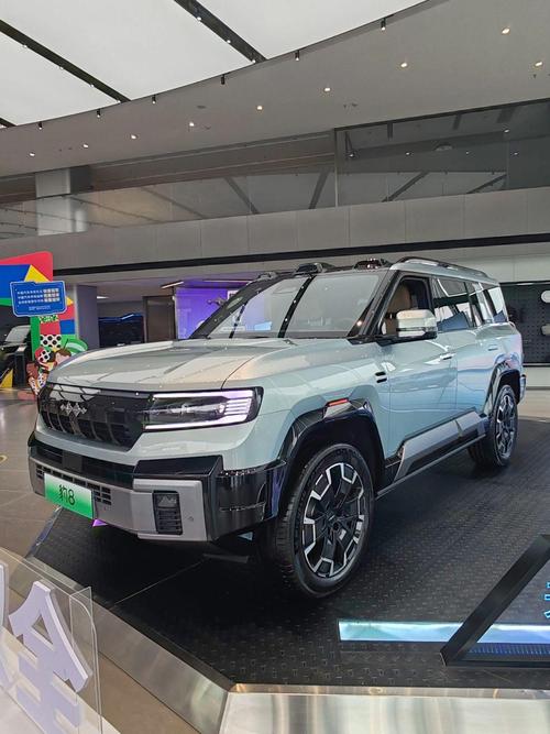 东莞136比亚迪方程豹硬派越野的爆款，英菲尼迪35周年与你共成长
